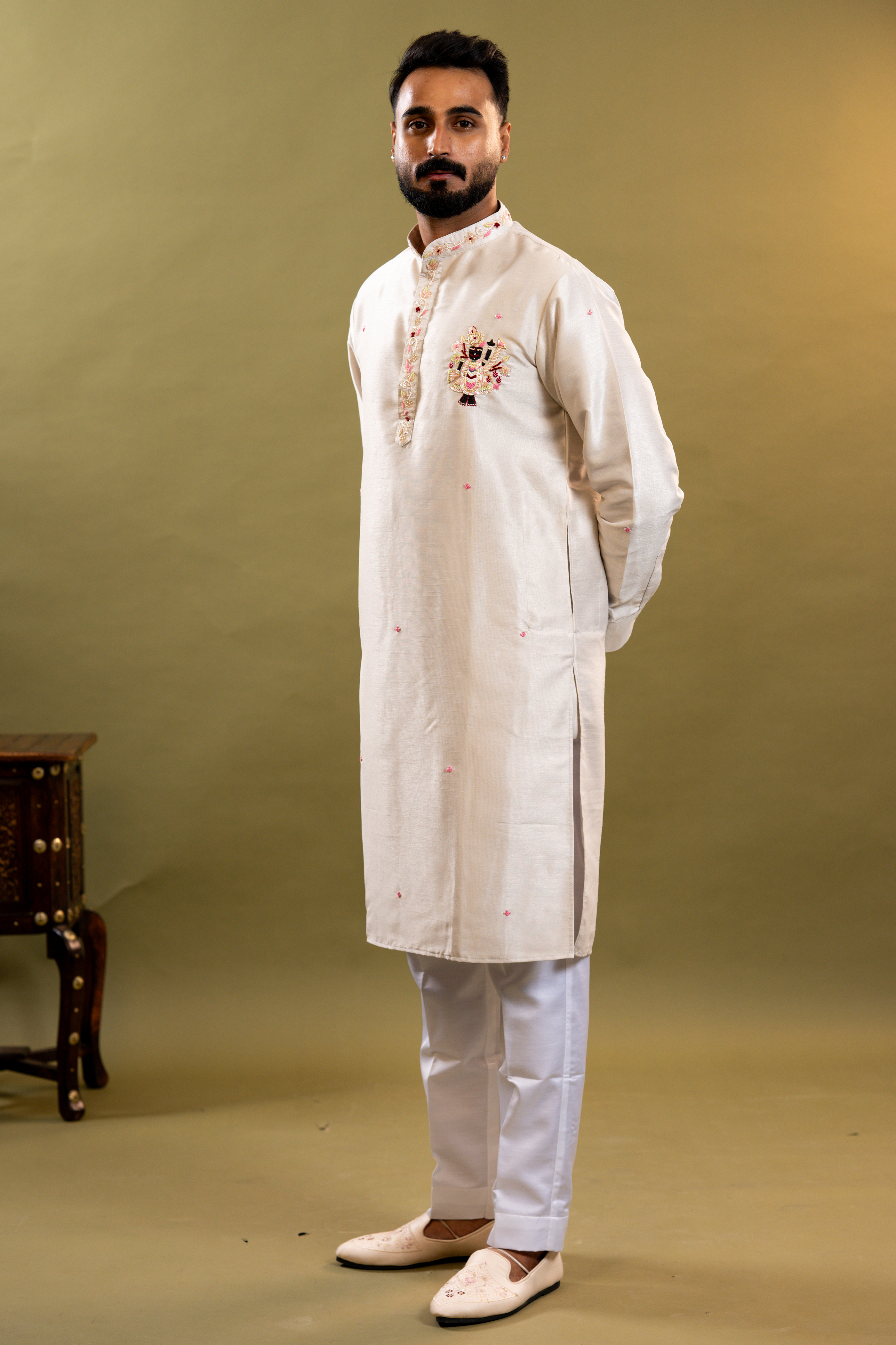 Silk Handwork Mens Kurta & Pants Set | shreenath ji handwork Festive Outfit for men | Wedding wear for men | kurta for groom or groomsmen