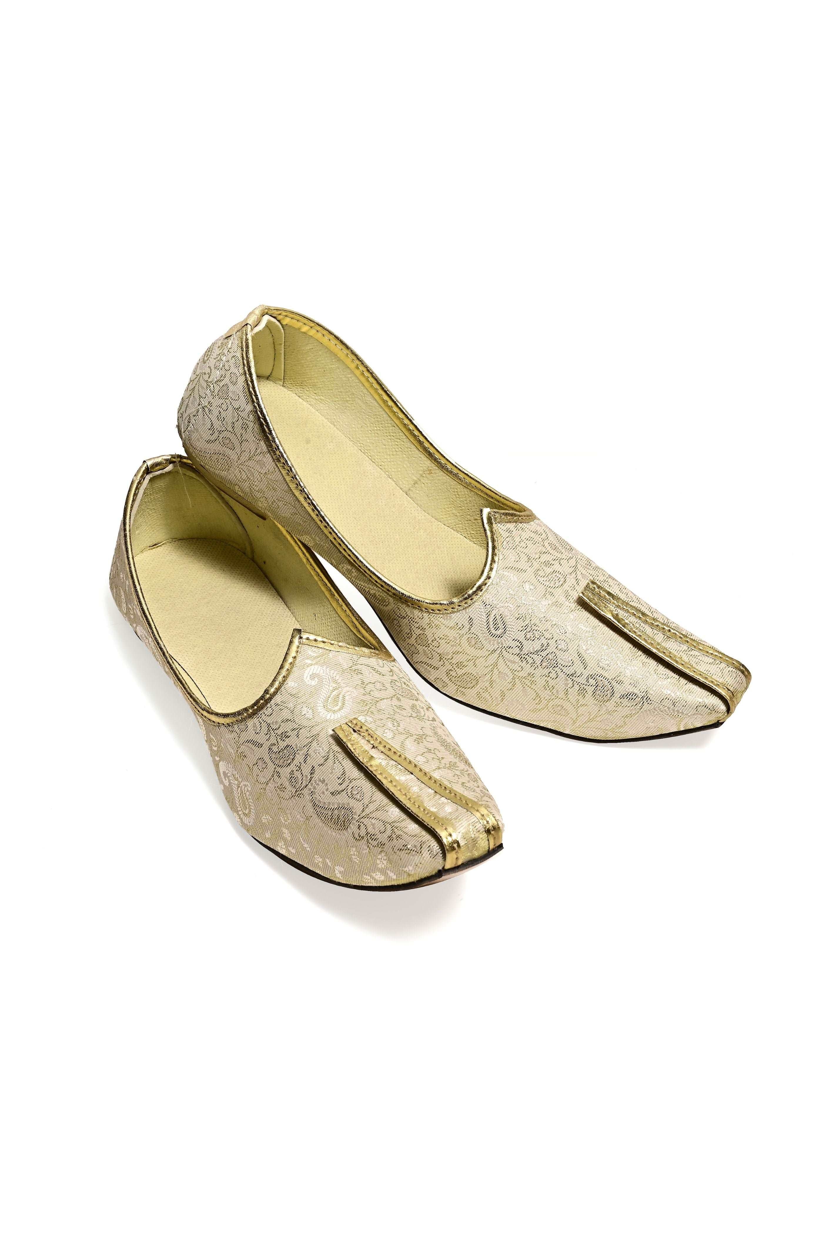 Punjabi Jutti For Men's Gold Traditional Handmade Wedding Bridal Shoes Ethnic Mojari Flat Khussa Jooti | Mojari Stylish Juttis | Silver Silk Weaving