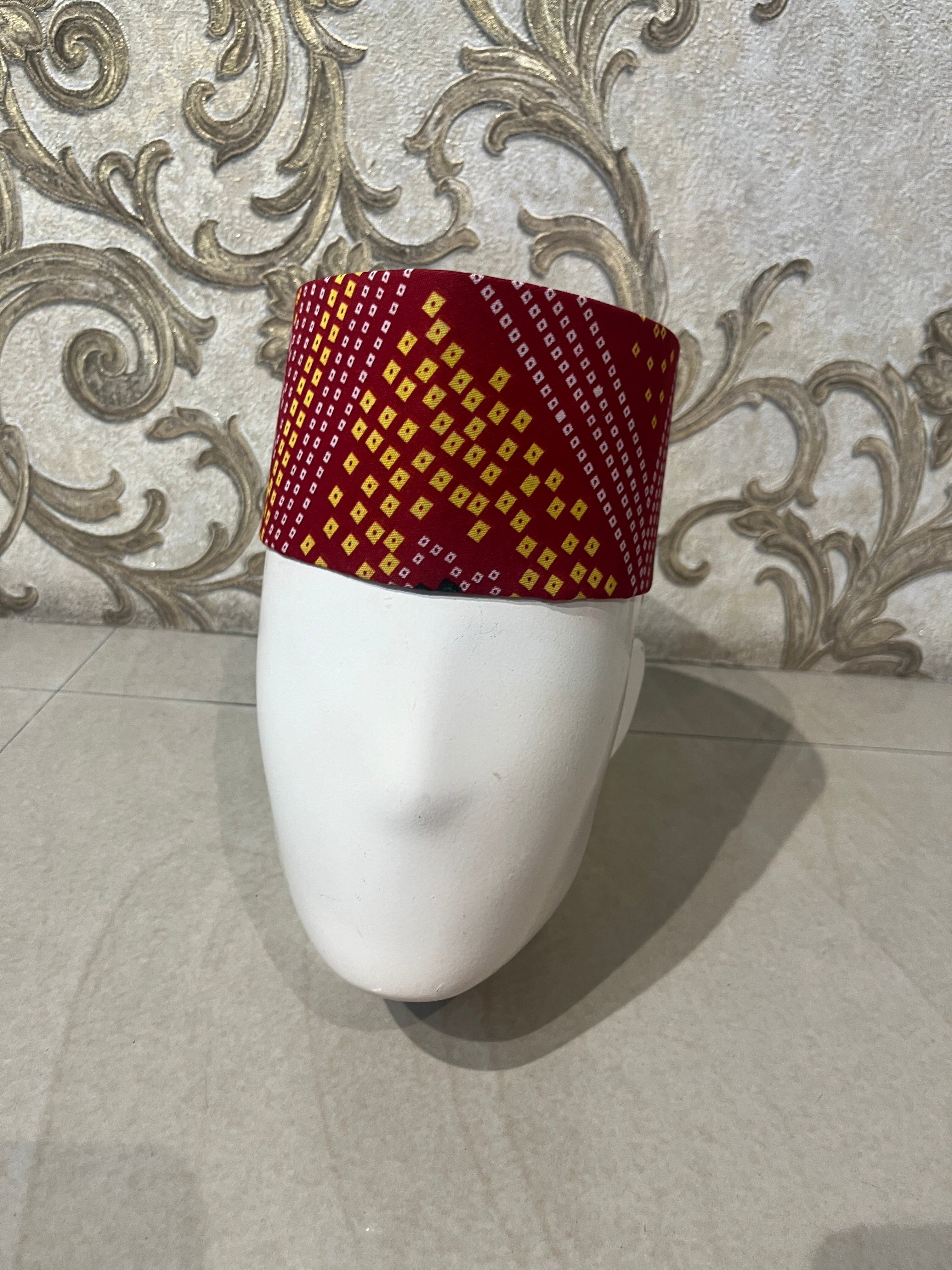Puja hat