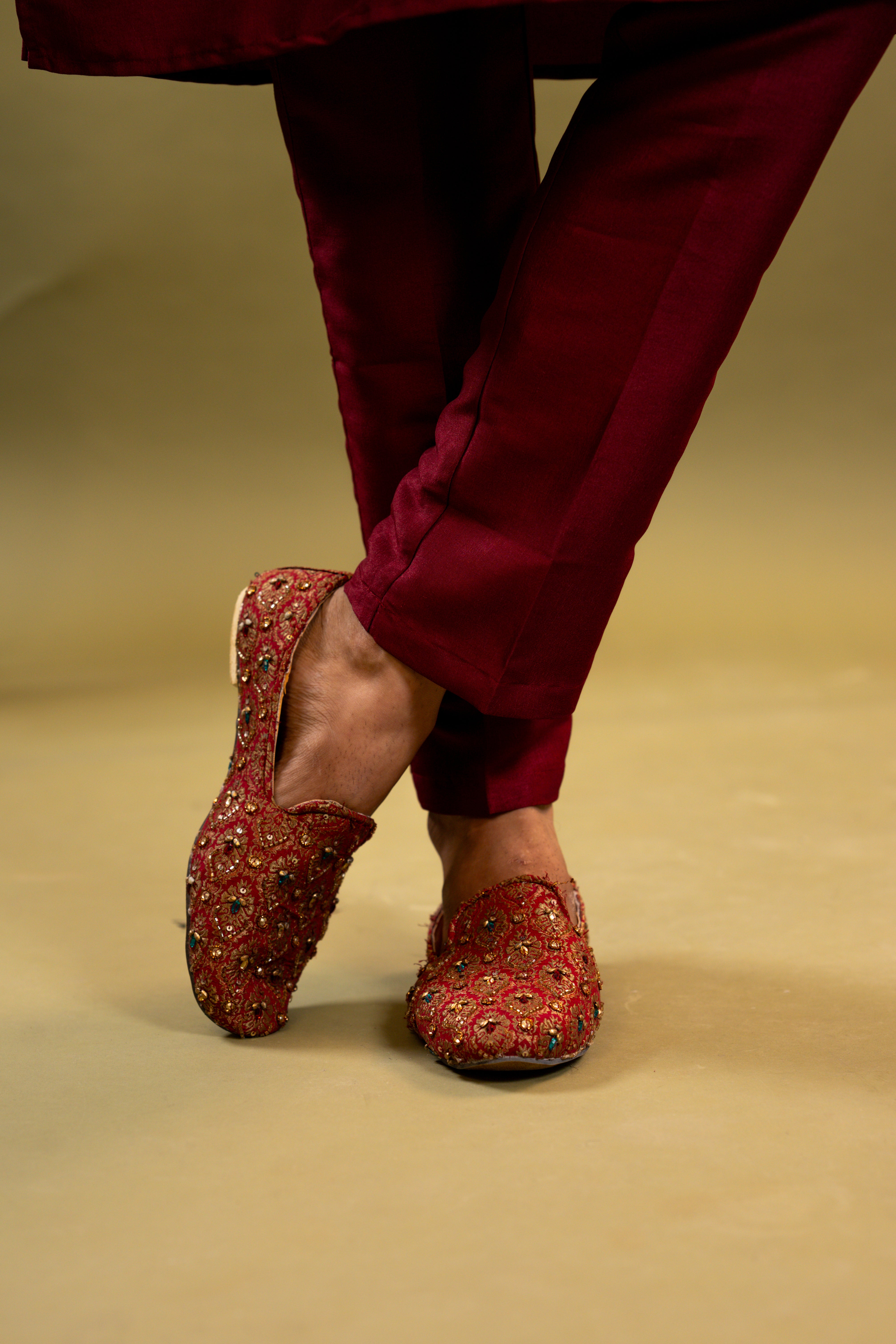 Punjabi Jutti For Men's Traditional Handmade Wedding Bridal Shoes Ethnic Mojari Flat Khussa Jooti | Mojari Stylish Juttis | Silk Weaving Brocade