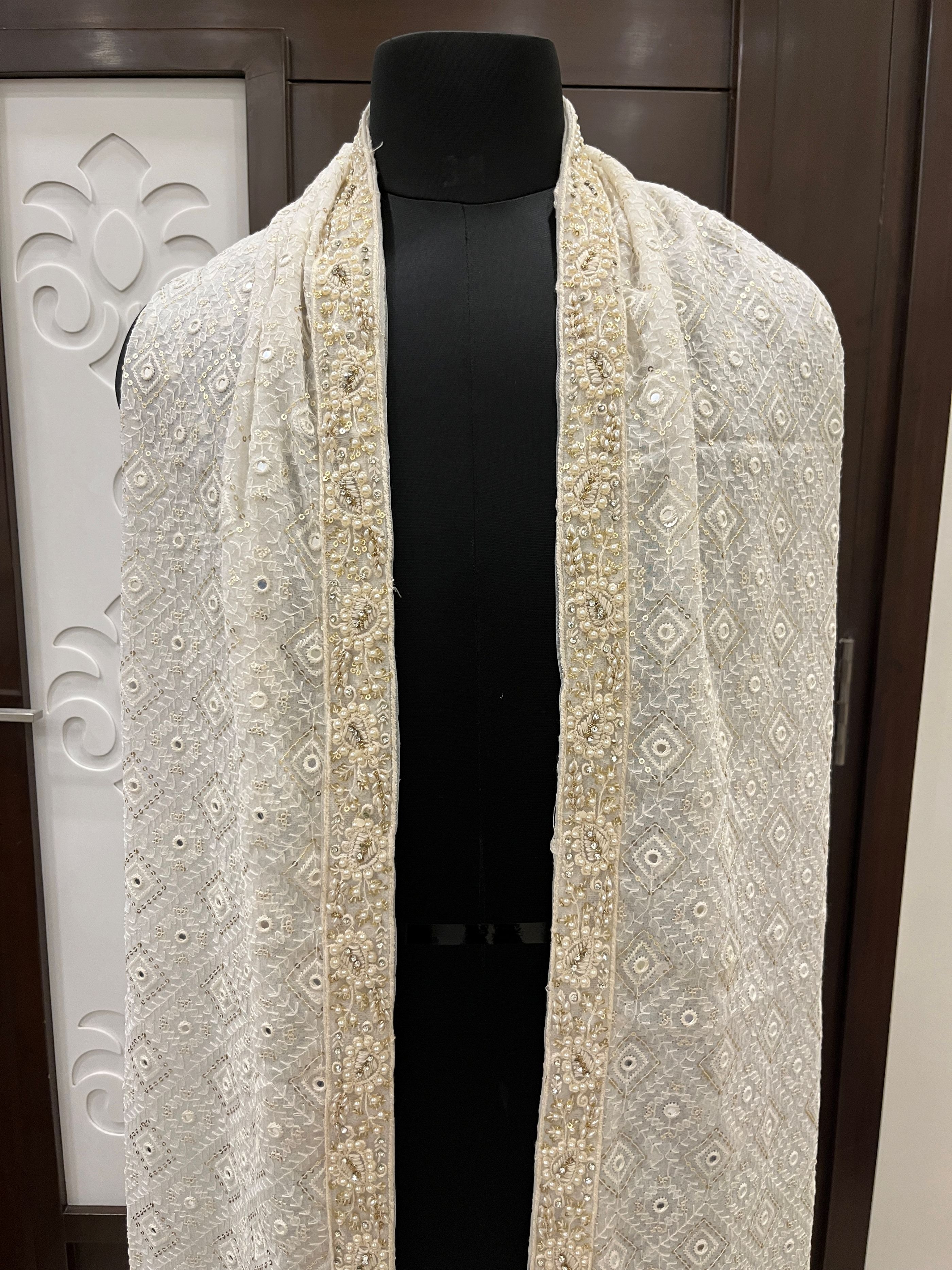 Men's wedding shawl | Stole/dupatta For Men's sherwani | Chikankari Stole for men |Ivory stole for sherwani/kurta pyjama