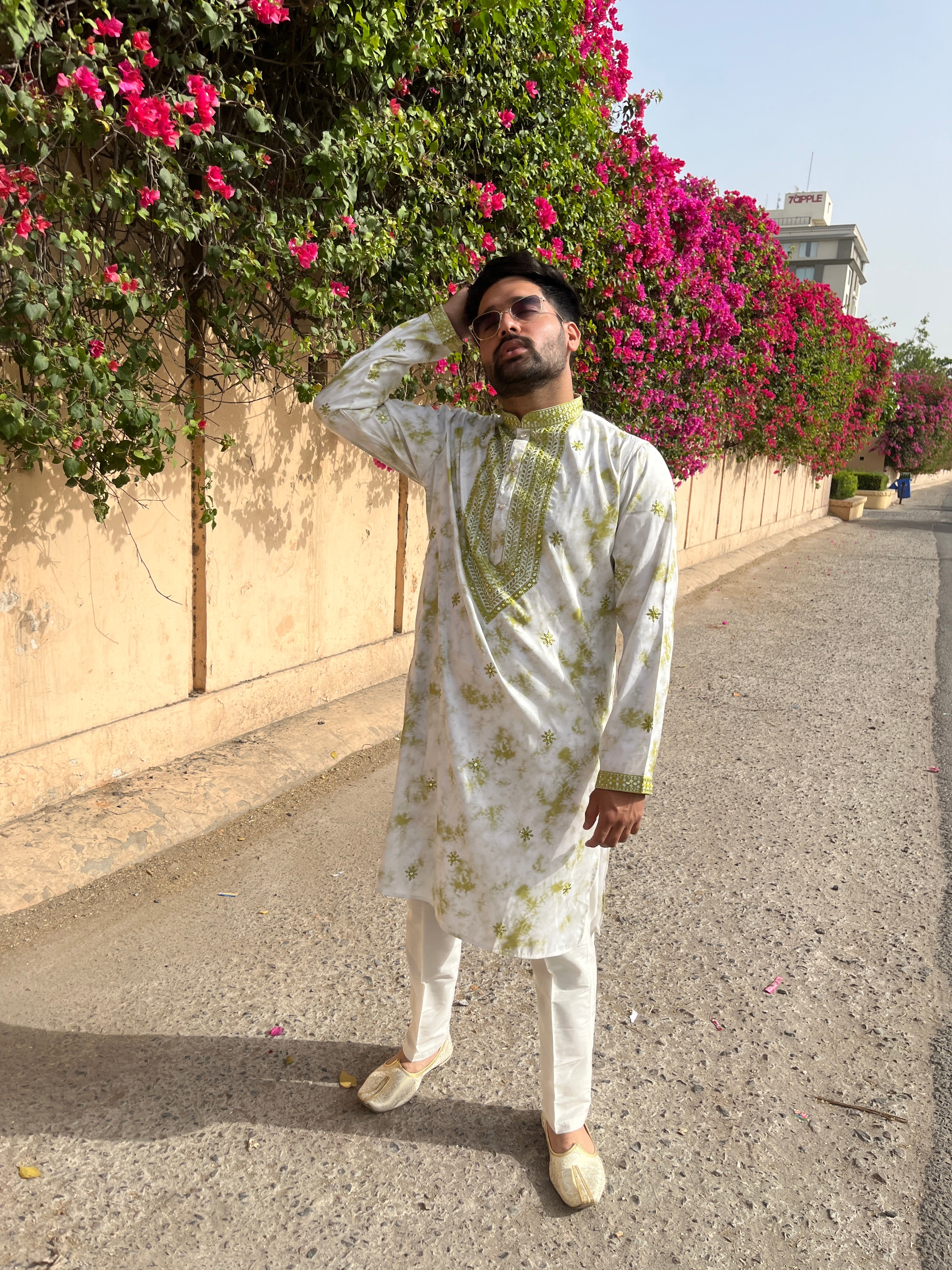 Men's Green Silk sequence mirror Kurta & pants Set