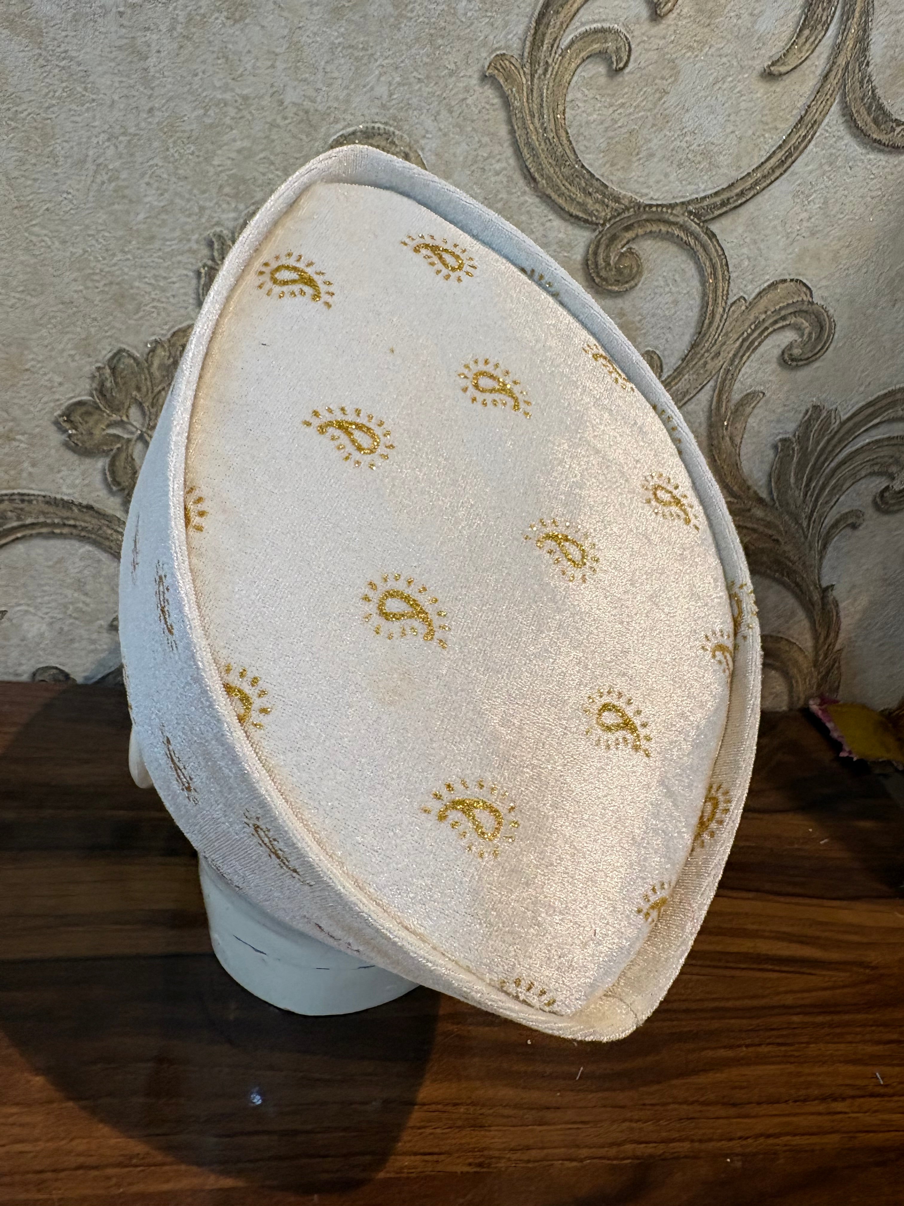 Premium Peshawari / Rampuri Topi (Kufi Cap) – Muslim Prayer Hat for Namaz & Eid – Bold Vine Pattern Design