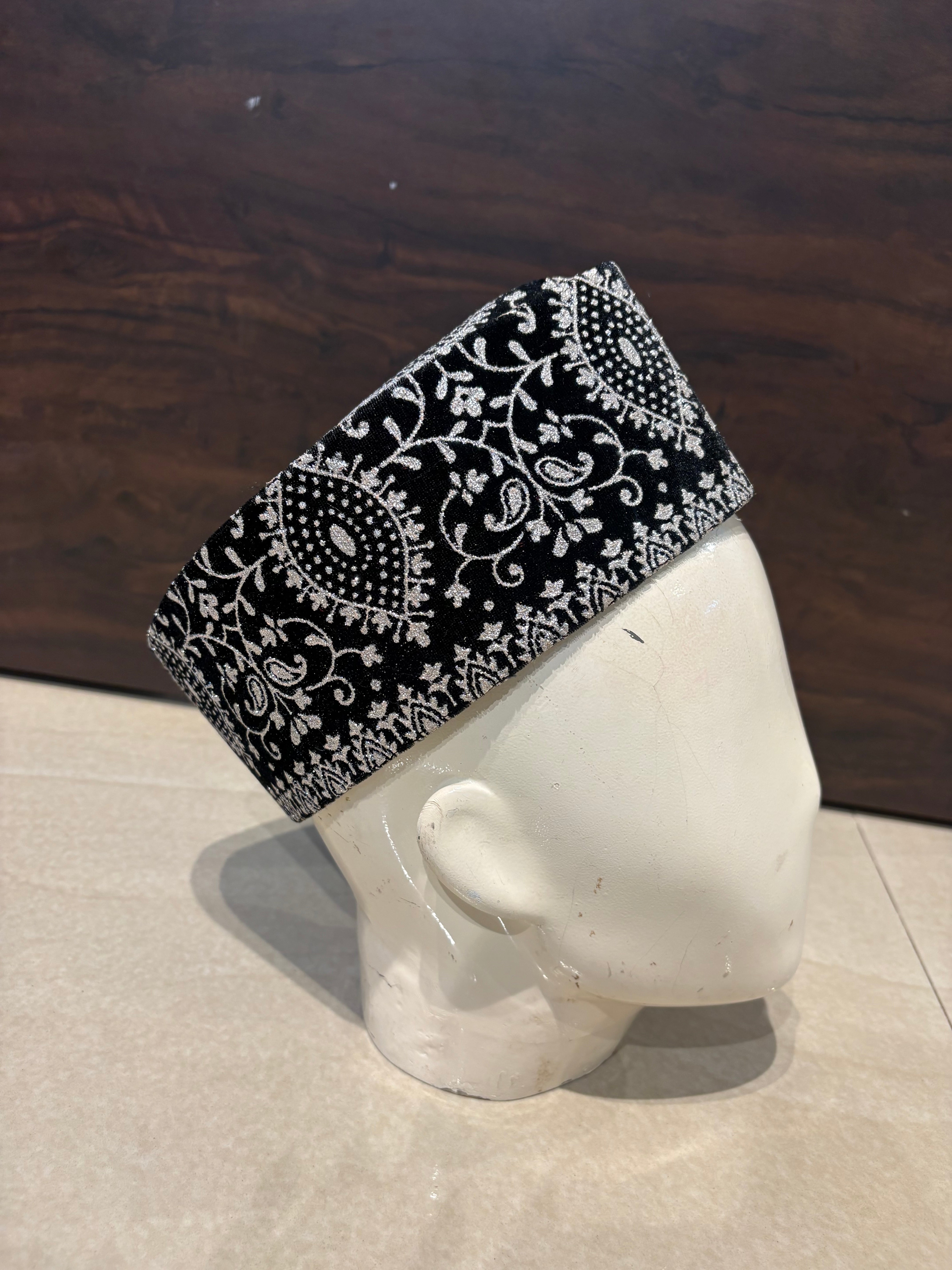 Premium Black velvet Peshawari / Rampuri Topi (Kufi Cap) – Muslim Prayer Hat for Eid & Nikah – Up to 24” Plus Size