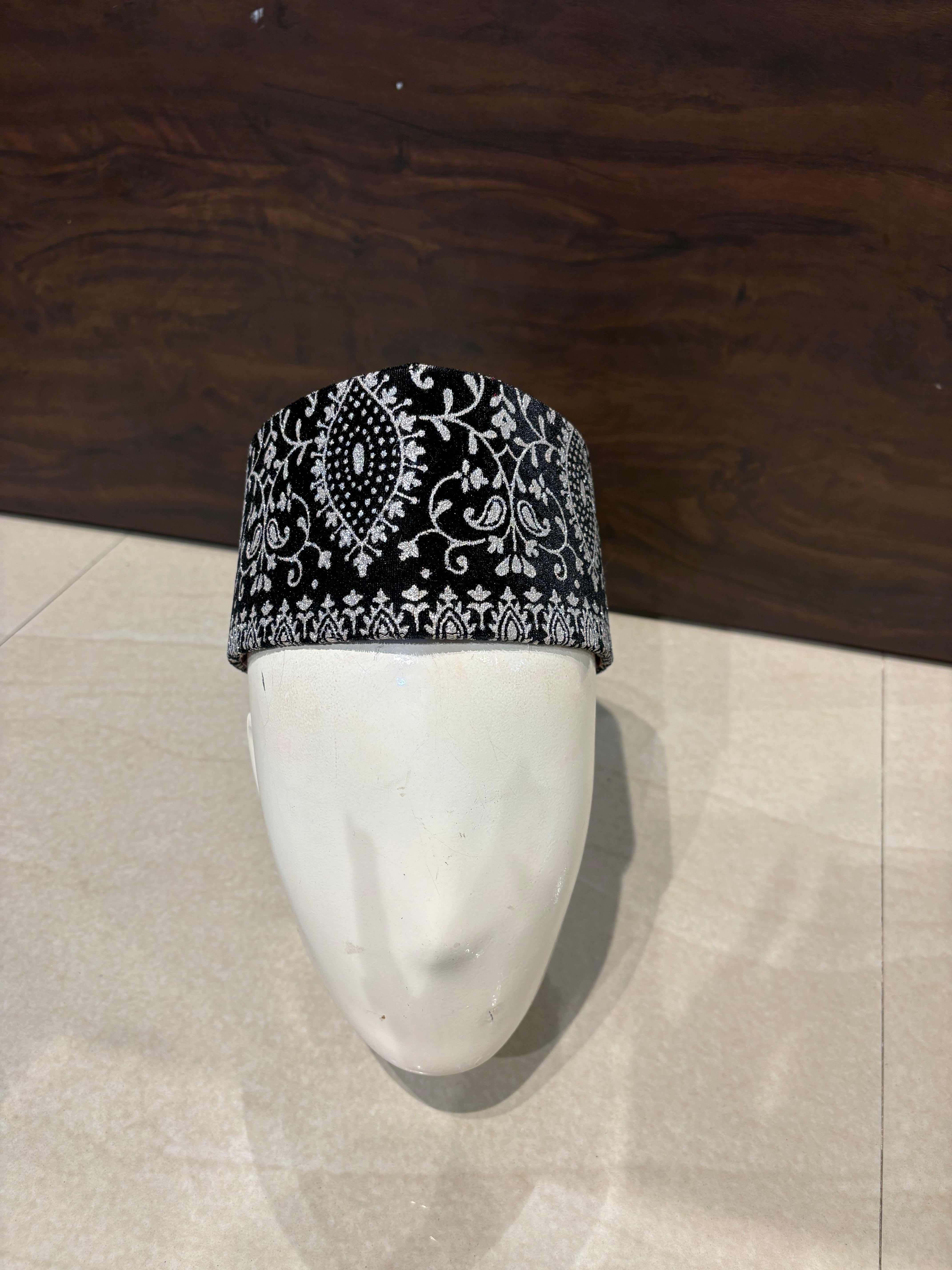 Premium Black velvet Peshawari / Rampuri Topi (Kufi Cap) – Muslim Prayer Hat for Eid & Nikah – Up to 24” Plus Size