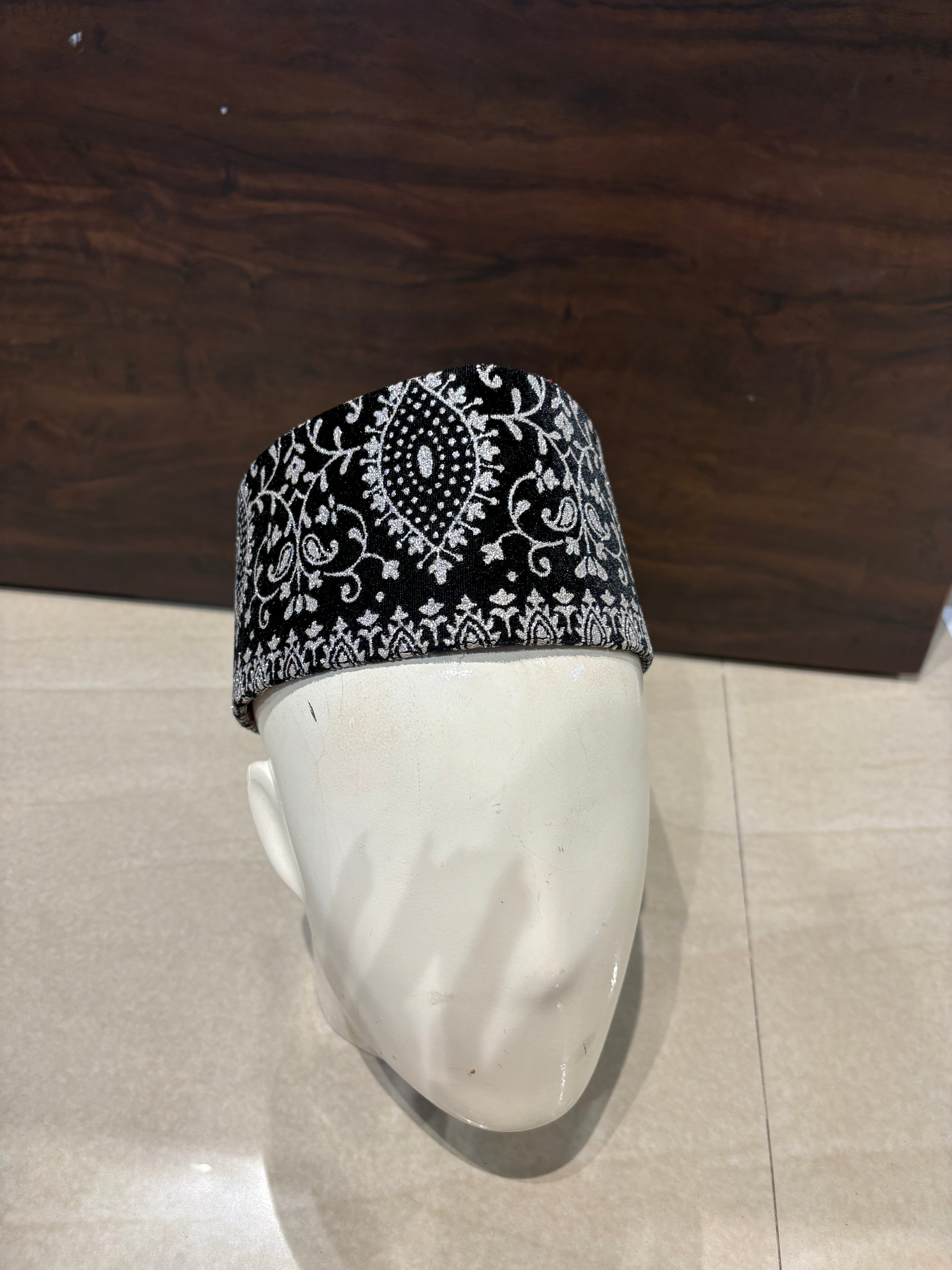 Premium Black velvet Peshawari / Rampuri Topi (Kufi Cap) – Muslim Prayer Hat for Eid & Nikah – Up to 24” Plus Size