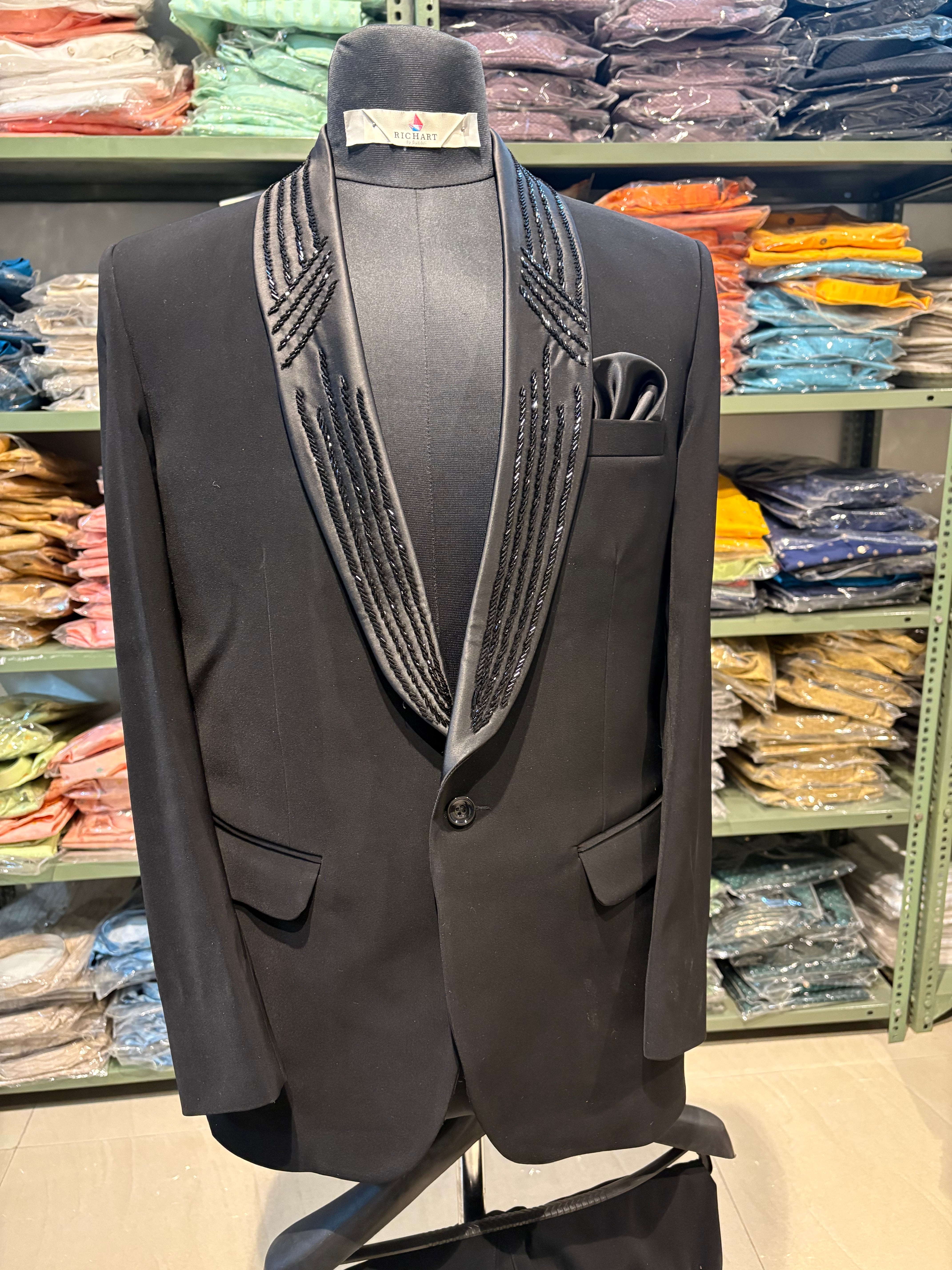 designer tuxedo for men | designer 2-piece suit for men | Groom and Groomsmen Outfit