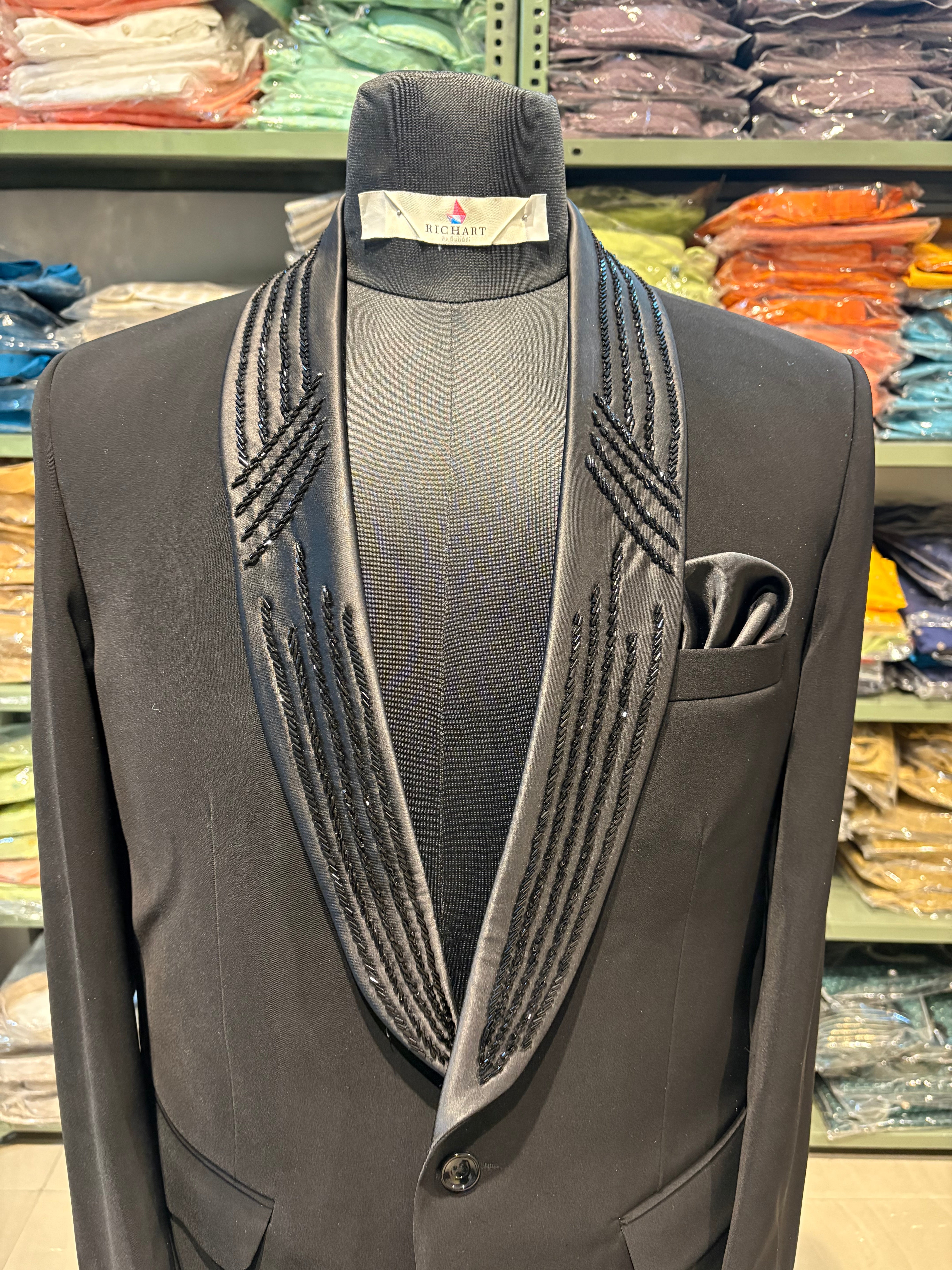 designer tuxedo for men | designer 2-piece suit for men | Groom and Groomsmen Outfit