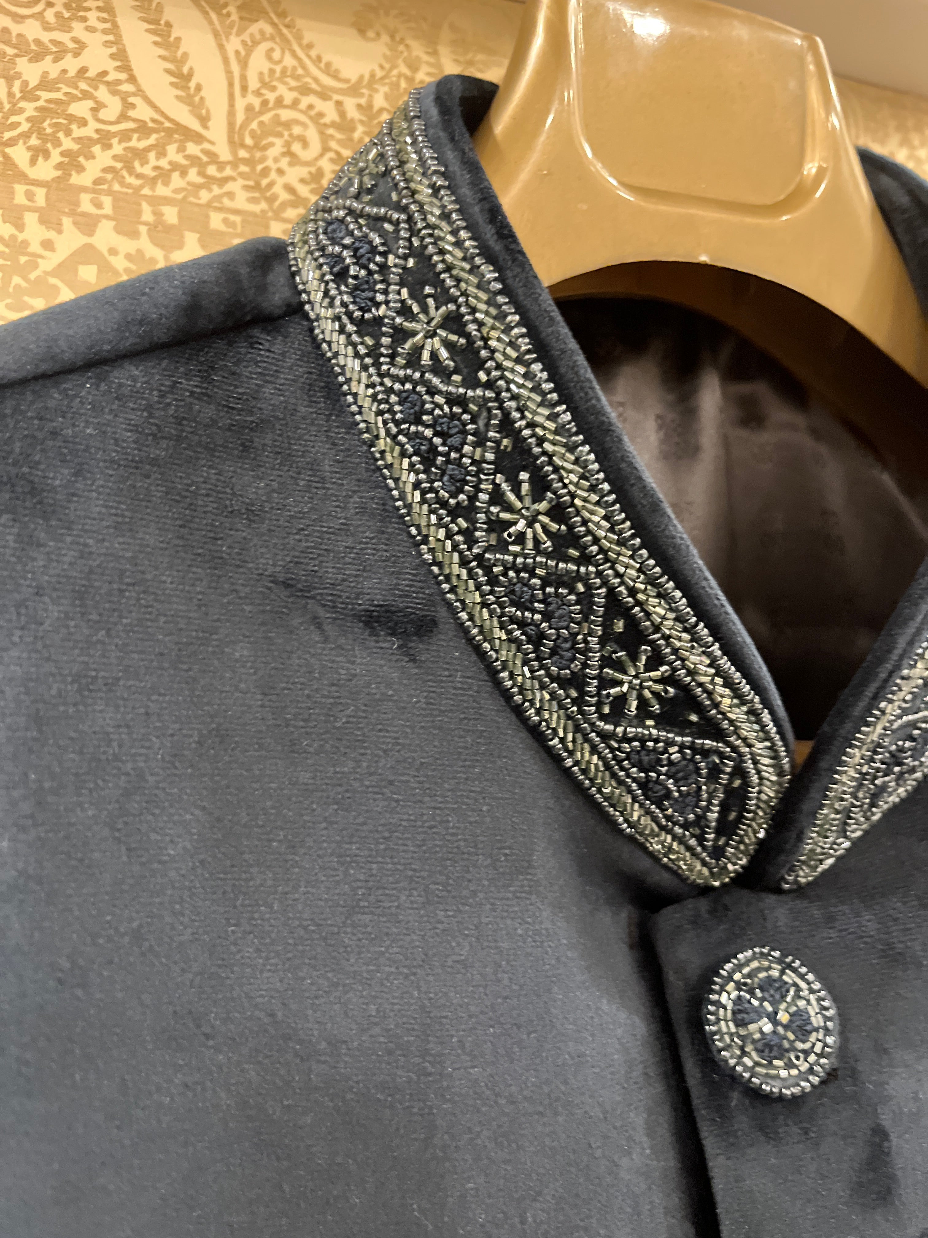 Men's Wedding Sherwani | groom and Groomsmen outfit | indian pakistani wedding Sherwani for men