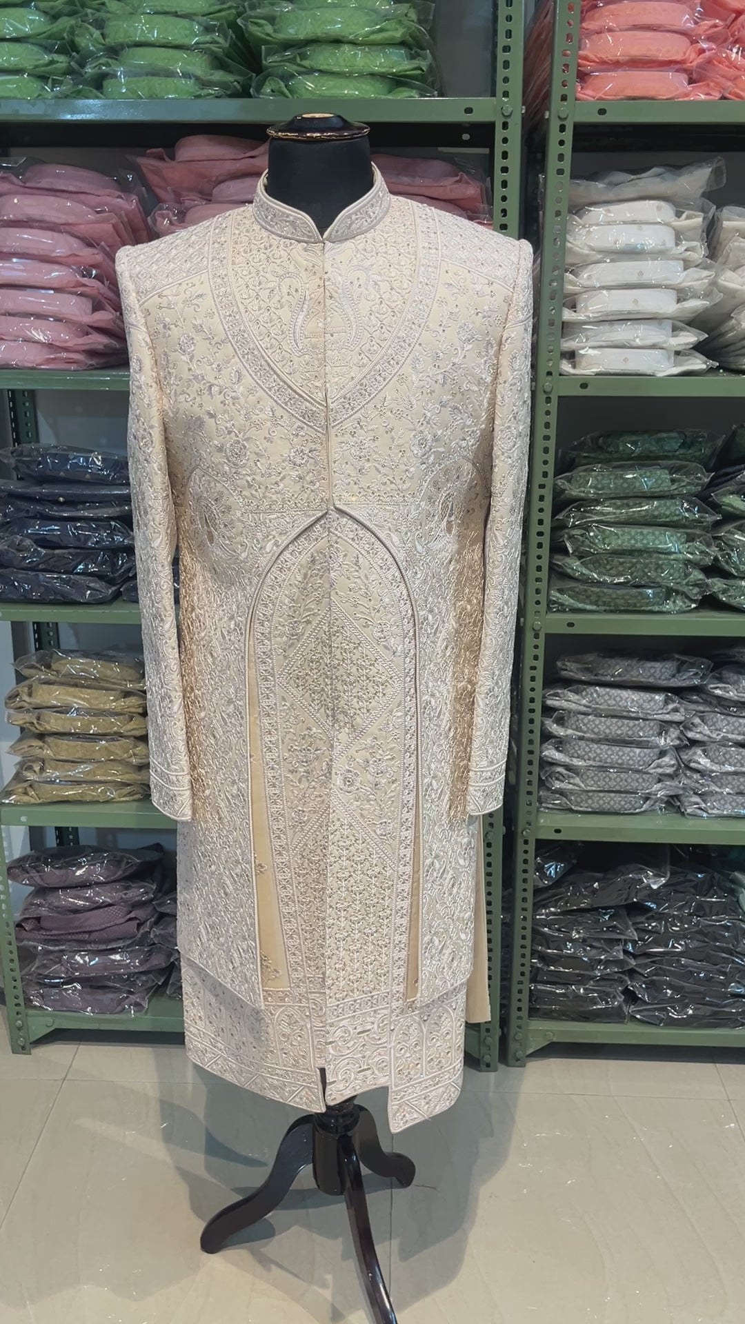 Men's wedding Sherwani | groom outfit | indian pakistani wedding dress for men