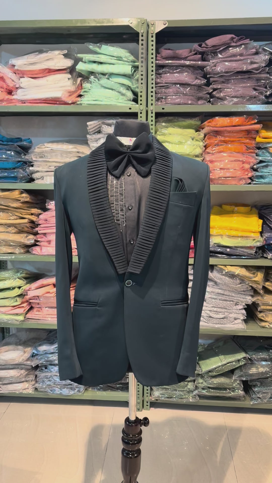 designer tuxedo for men | designer 2-piece suit for men | Groom and Groomsmen Outfit